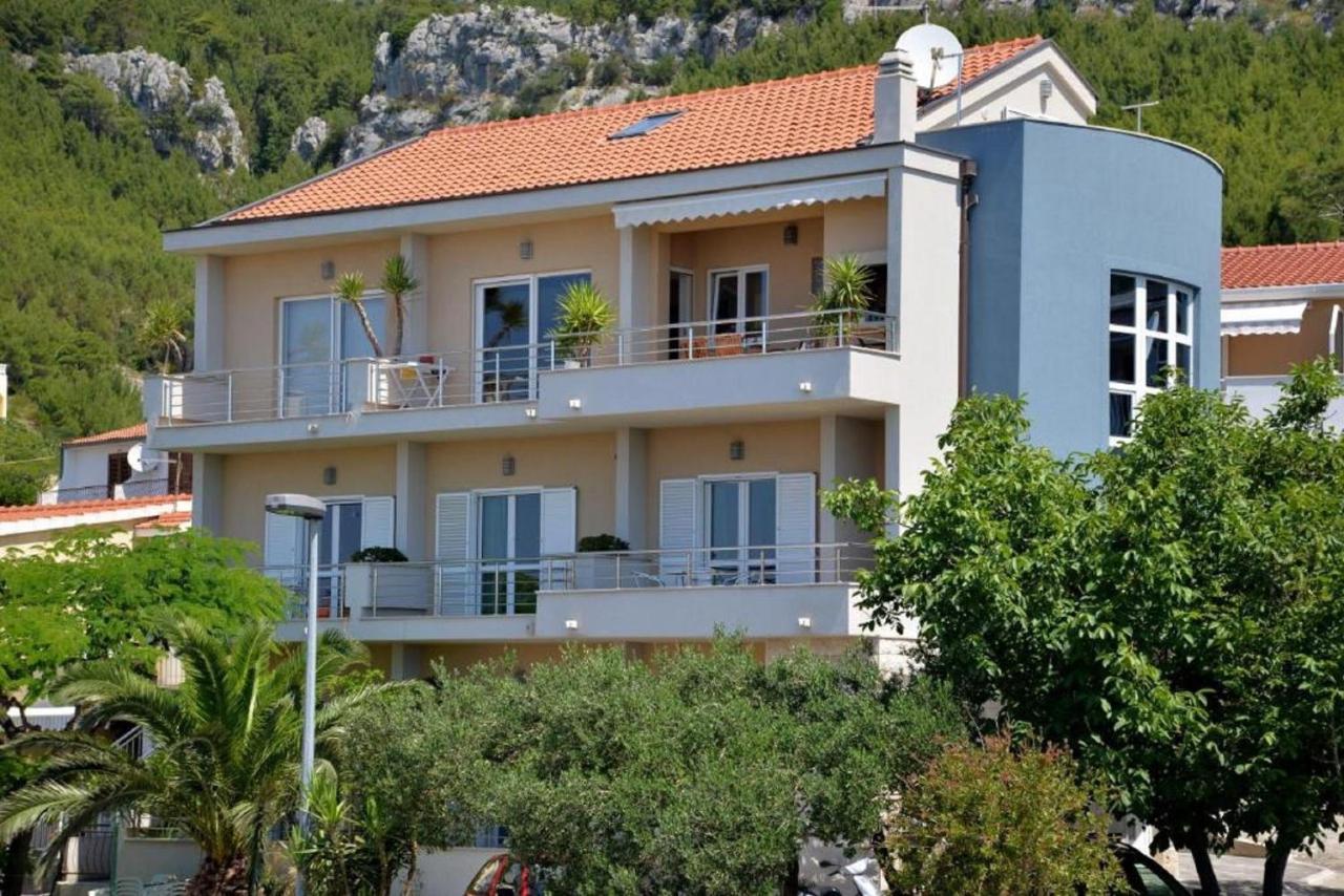 Apartments Antonio Tucepi Exterior photo